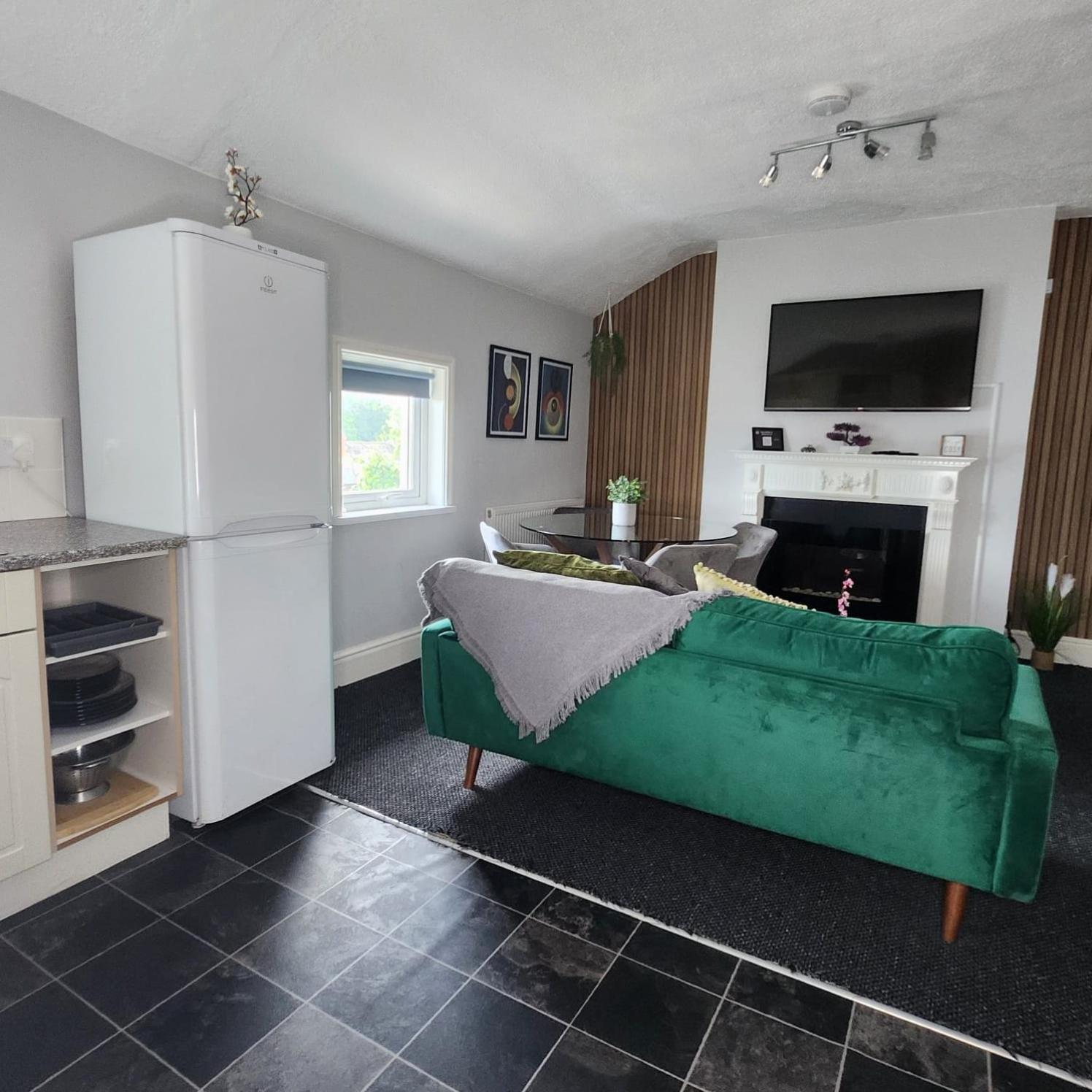 Cottage Style 2 Bedroom Apt In City, Near Utilita Arena & Free Parking Birmingham Kültér fotó